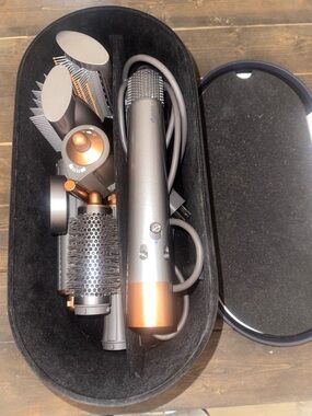 Dyson Airwrap Multi-Tool Set - Charcoal & Copper Accents